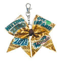 CDE The Masters Hitting Zero on Safari Keychain Bow on a white background